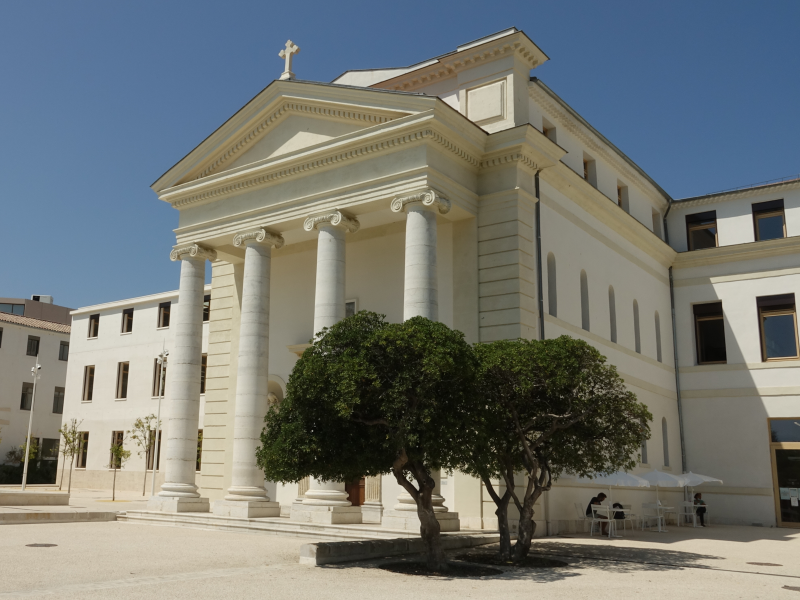 Médiathèque Chalucet - Toulon (83)