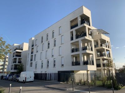 Ilot Caravelle - immeuble de 41logements - Bron (69)